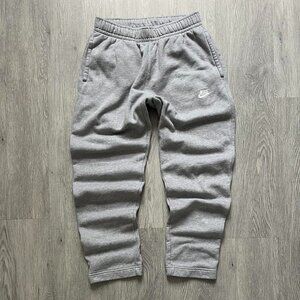 Nike Men's Grey Joggers-tracksuits